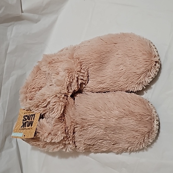 Muk Luks Womens Size Large 9-10 Blush Slippers New - Picture 2 of 14